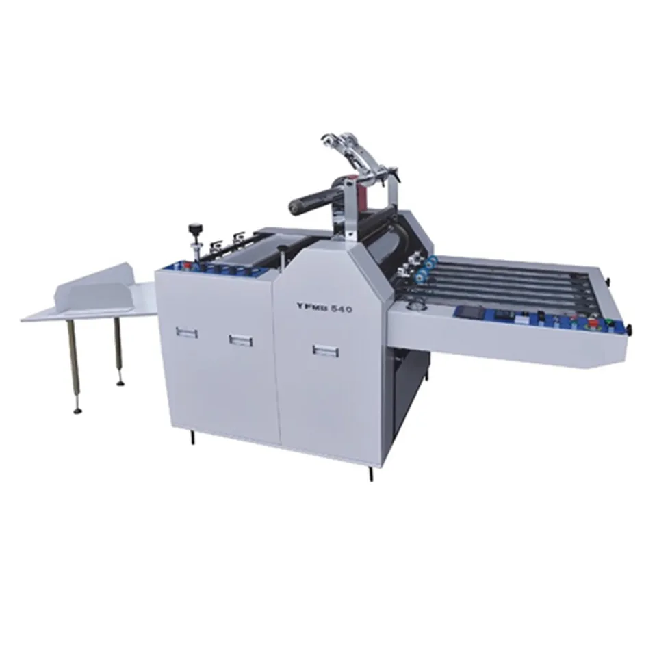 Semi-awtomatikong Pre-coating Film Laminating Machine